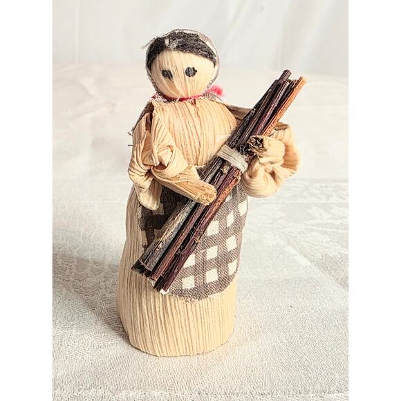 Lot of 7 Vintage Mini Corn Husk Dolls 3" Tall - Picture 6 of 8